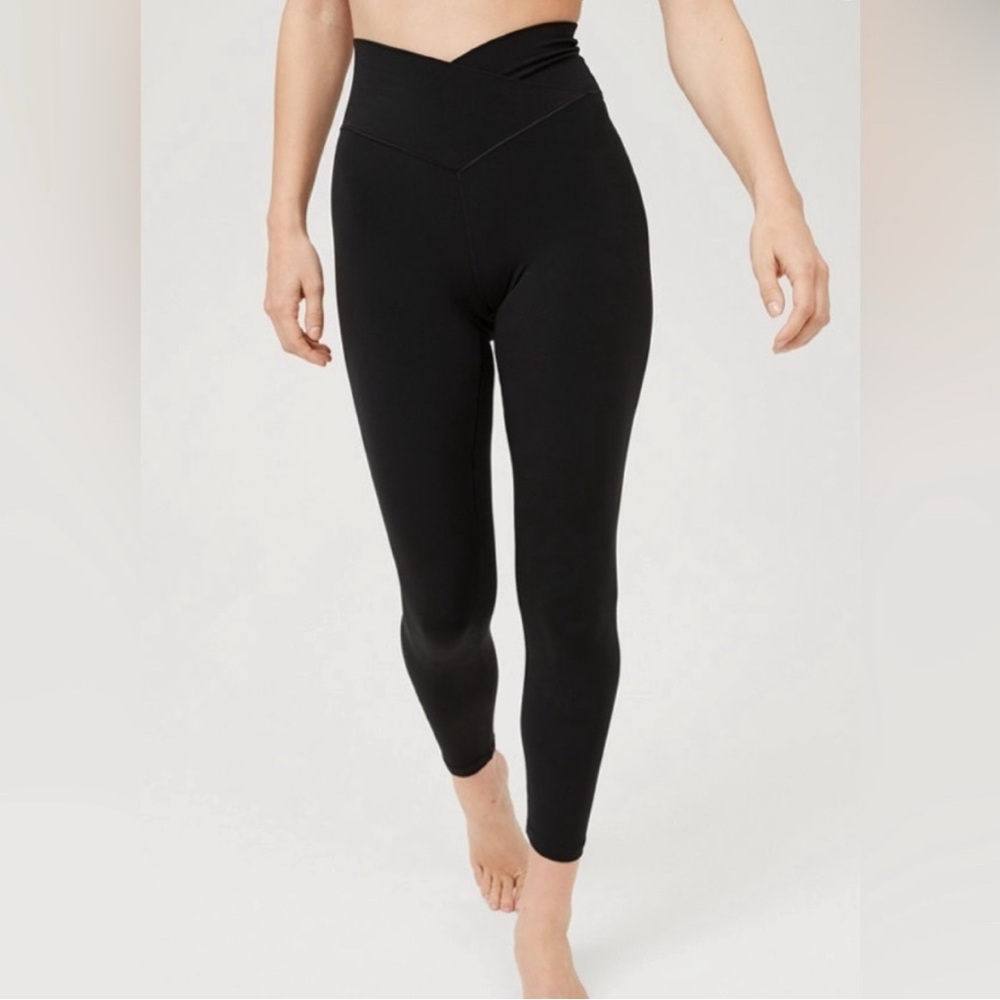 Offline by Aerie Real Me Ribbed 7/8 Leggings